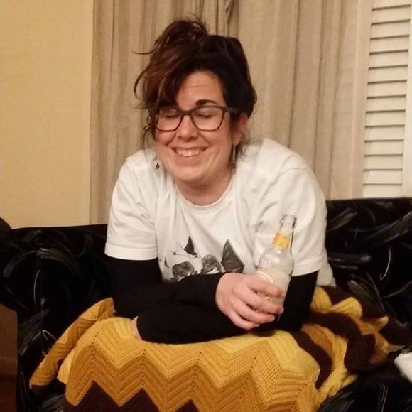 Meet your Posher, Alba - Picture 1 of 1